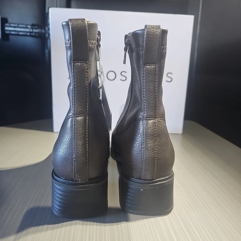 Aerosoles Dazzy Women's Boots Java‎ Stretch Pebbled Faux Leather Size 6W NEW
